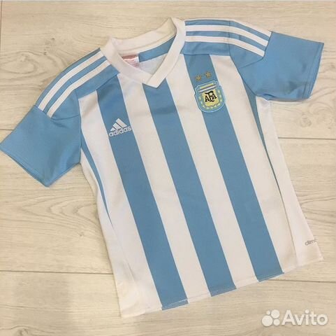 Футболка спортивная Adidas Футболка спортивная Adidas