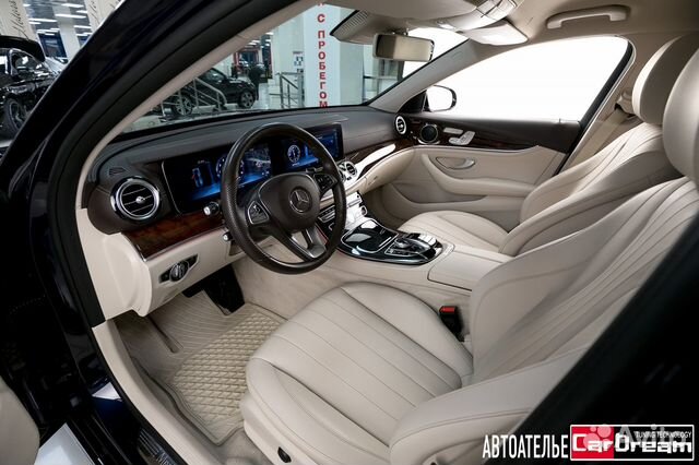 Кожаный салон сиденья Mercedes-Benz E-klasse Кожаный салон сиденья Mercedes-Benz E-klasse