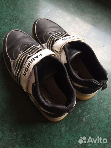 Кроссовки Кроссовки