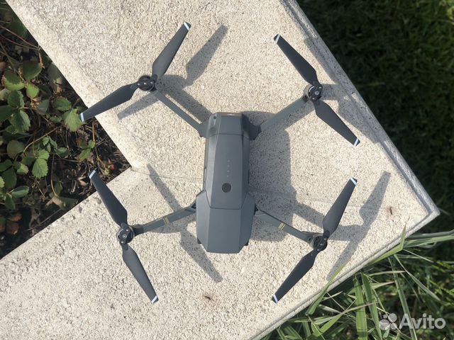 Квадрокоптер DJI mavic pro