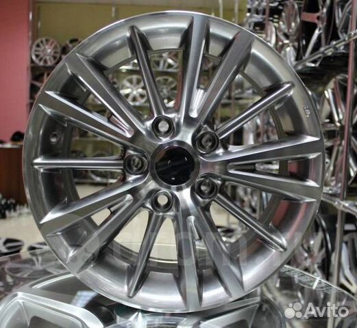 Новые литые R15 диски 5x114.3 на Японцев