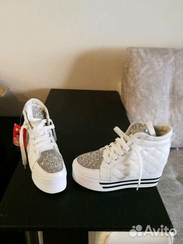 Кроссовки на платформе женские Кроссовки на платформе женские