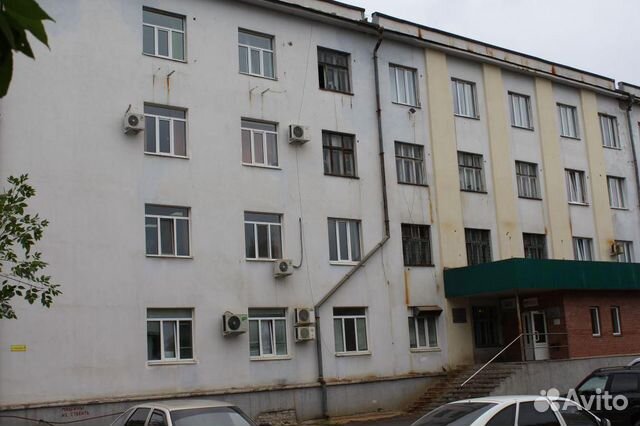 4-х этажное кирпичное здания, 3531.4 м²