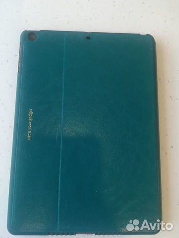 Чехлы новые Uniq для планшета iPad air