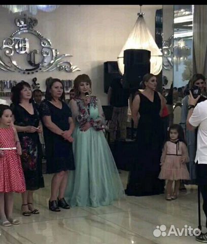 Шикарное вечернее платье