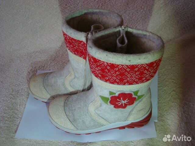 Валенки Карika для девочки р. 31 Валенки Карika для девочки р. 31