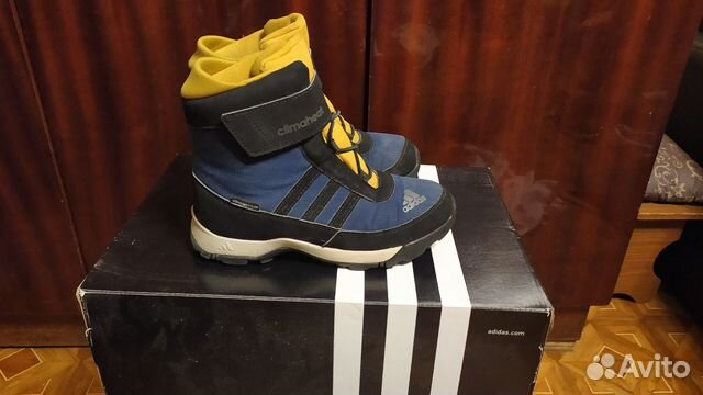Зимние ботинки adidas Зимние ботинки adidas