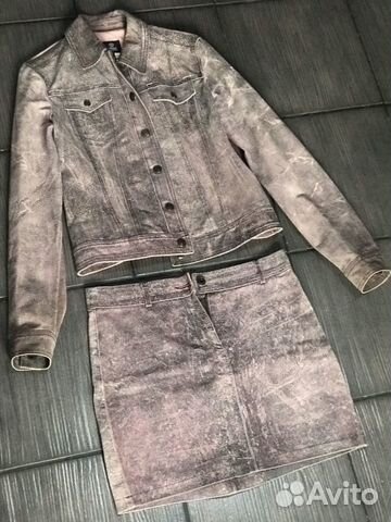Костюм юбка и куртка Versace jeans couture, оригин Костюм юбка и куртка Versace jeans couture, оригин