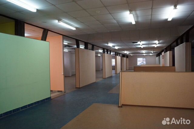 Магазин с высоким траффиком 820 м2