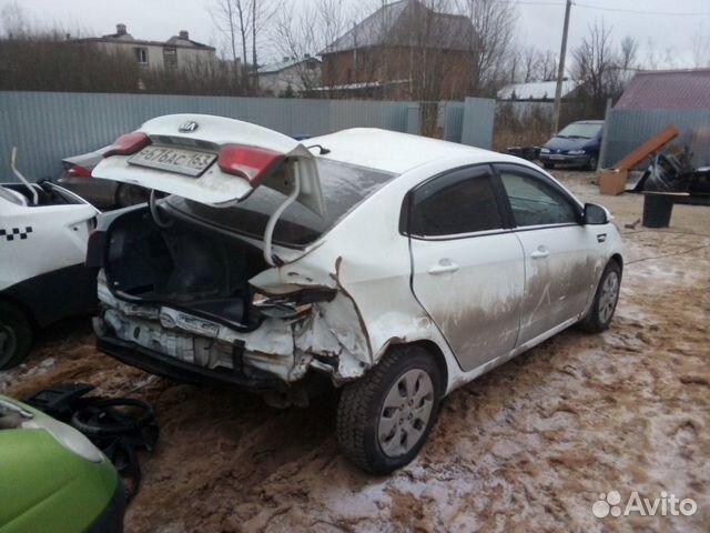 Разбор Kia Rio Рио 3 рестайл 2015 г 1.4 л МКПП