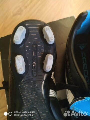 Футбольные бутсы adidas predator Футбольные бутсы adidas predator
