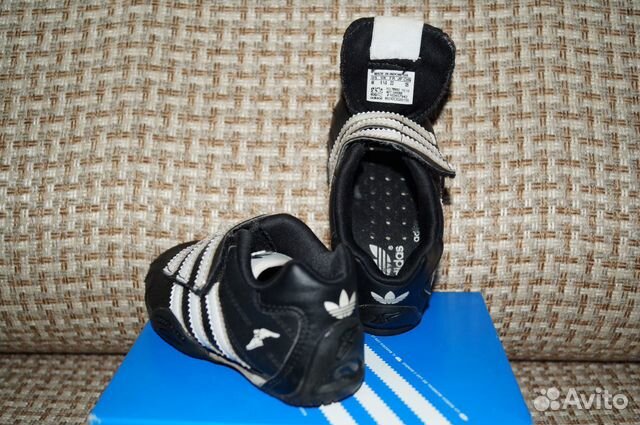 Кроссовки adidas р.22