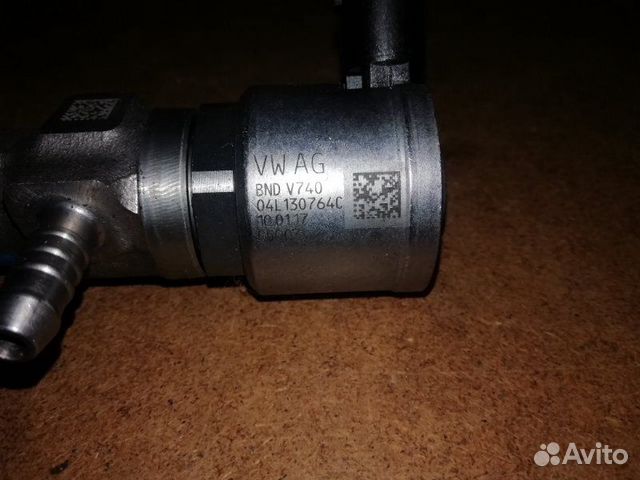 Топливная рампа Volkswagen Passat B7 2.0 TDI 2015 Топливная рампа Volkswagen Passat B7 2.0 TDI 2015