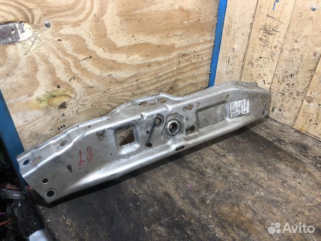 Планка телевизора верхняя Opel Astra H