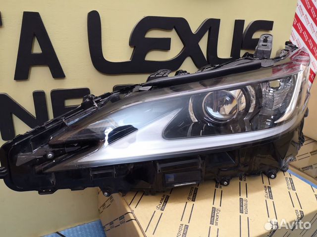 Фара Lexus ES new оригинал 2018-2020г