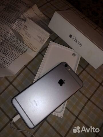 Телефон iPhone
