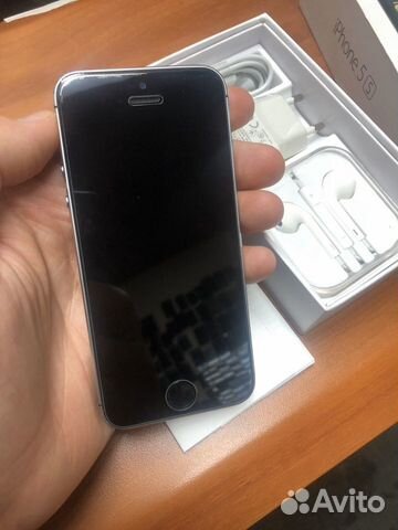 iPhone 5s Новый акб стоит