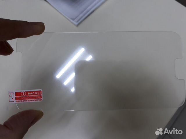 Защитное стекло на телефон Защитное стекло на телефон
