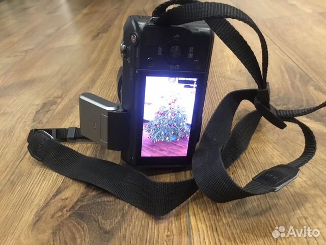 Зеркальный фотоаппарат Зеркальный фотоаппарат
