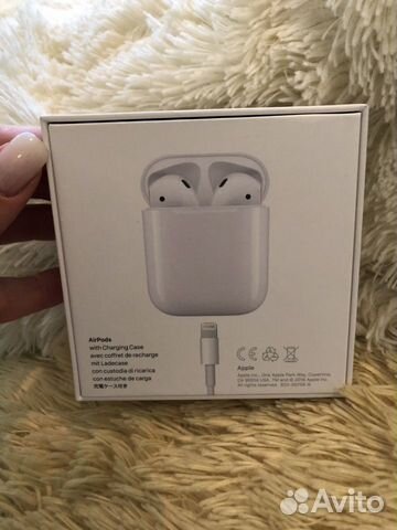 AirPods наушники коробка