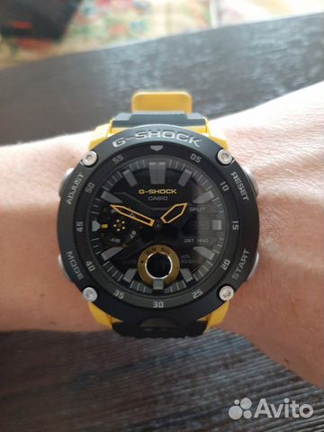 Часы Casio G-Shock GA-2000-1A9ER