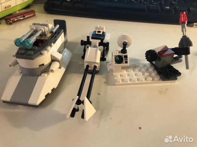 Два набора Lego Star Wars 8083-8084