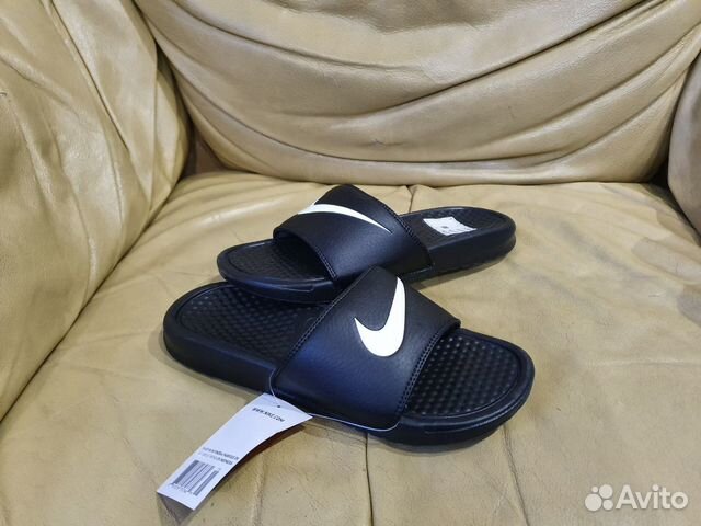 Шлепки -сланцы Nike новые детские 36.5 р Шлепки -сланцы Nike новые детские 36.5 р