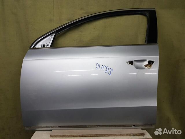 Дверь передняя левая VW Passat B7 Дверь передняя левая VW Passat B7