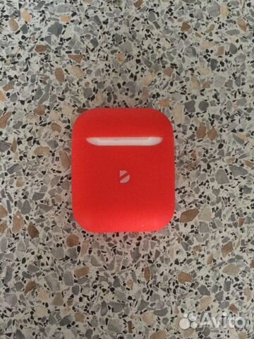Кейс для AirPods с беспроводной зарядкой