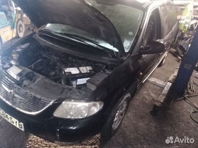 Автомобиль в разборе: Chrysler Voyager 2001-2007