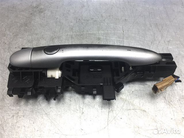 Ручка двери наружная передняя правая Renault Megan Ручка двери наружная передняя правая Renault Megan