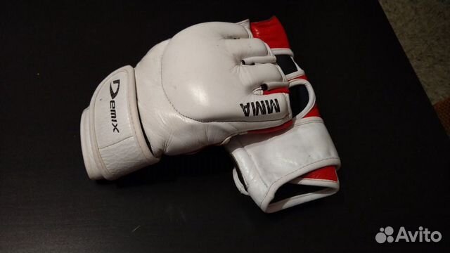 Перчатки MMA