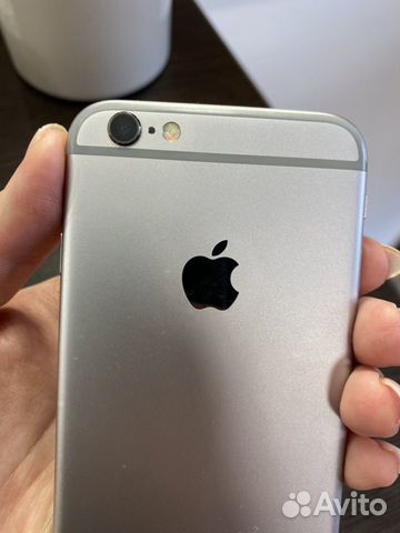 Телефон iPhone Телефон iPhone