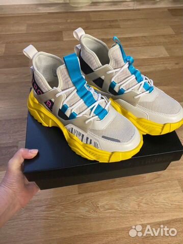 Кроссовки strobbs