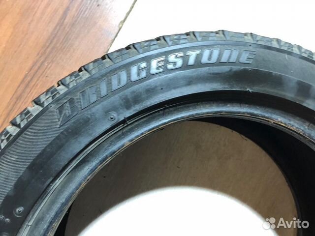 Bridgestone Blizzak Revo-2 185/55 R15 Bridgestone Blizzak Revo-2 185/55 R15