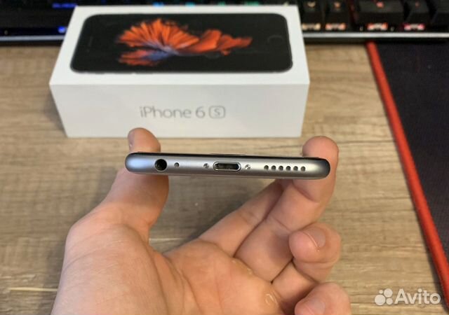 Телефон iPhone 6s 128GB Телефон iPhone 6s 128GB