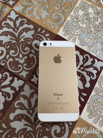 Телефон iPhone