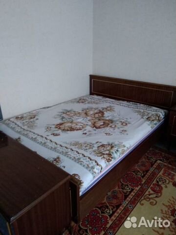 Кровать