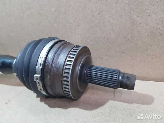 Полуось передняя левая Land Rover Range Rover 3 LM