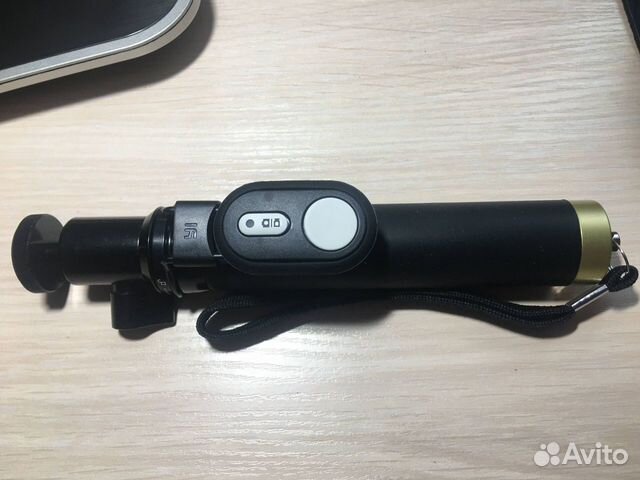 Монопод Xiaomi с пультом для Yi Action Camera 2