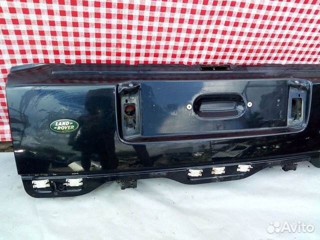 Крышка багажника нижняя часть Range Rover Vogue Крышка багажника нижняя часть Range Rover Vogue
