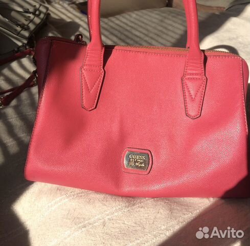 Сумка Guess малиновая