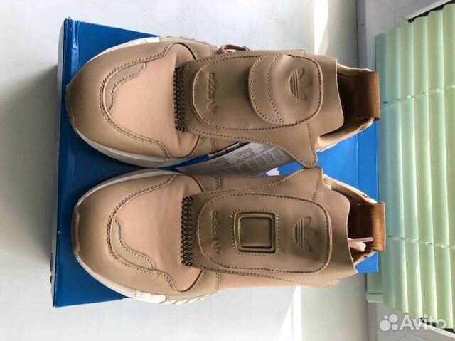 Кроссовки Adidas futurepacer UK 8,5 US9 оригинал Кроссовки Adidas futurepacer UK 8,5 US9 оригинал
