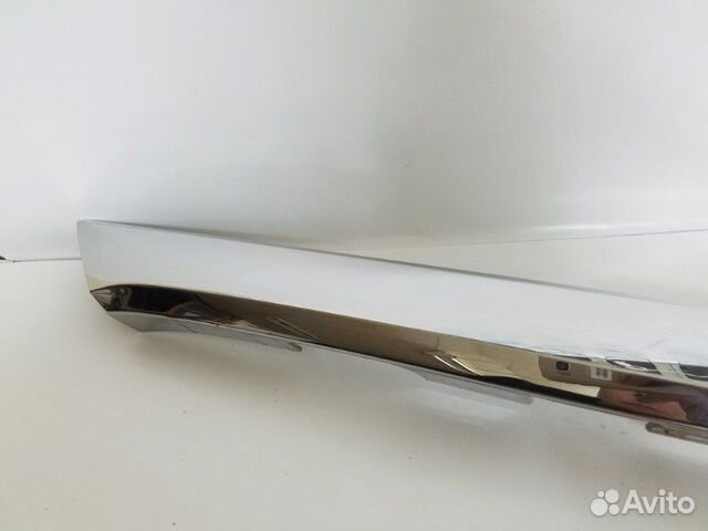 Накладка крышки багажника Toyota Corolla E180