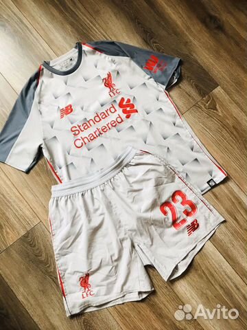 Футболка Liverpool New Balance Shaqiri original