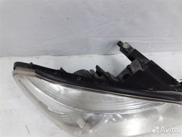 Фара правая Toyota Rav4 XA30 2005-2008 Фара правая Toyota Rav4 XA30 2005-2008