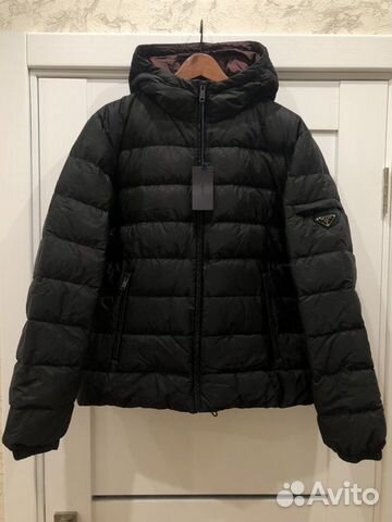 Пуховик Prada оригинал новый XL