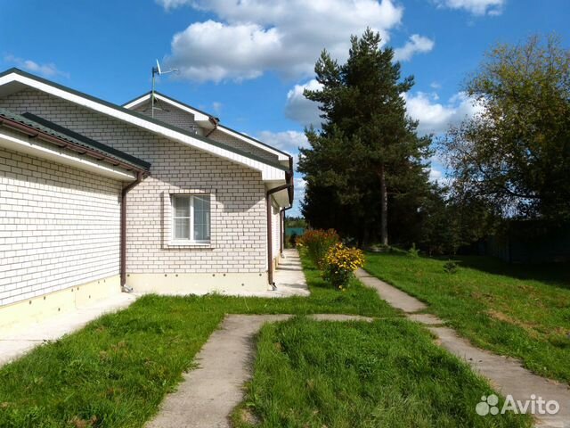 Коттедж 320 м² на участке 65 сот. Коттедж 320 м² на участке 65 сот.