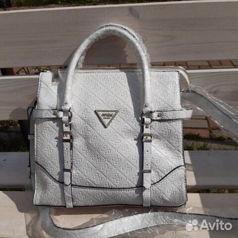 Сумка Guess новая Сумка Guess новая