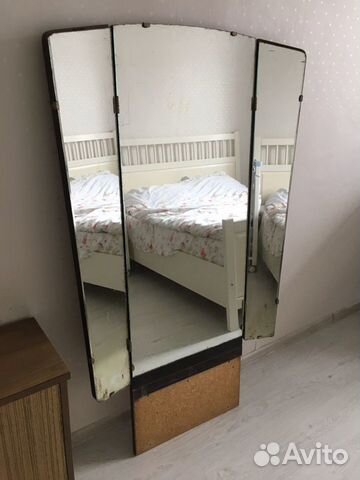 Трельяж три зеркало Трельяж три зеркало